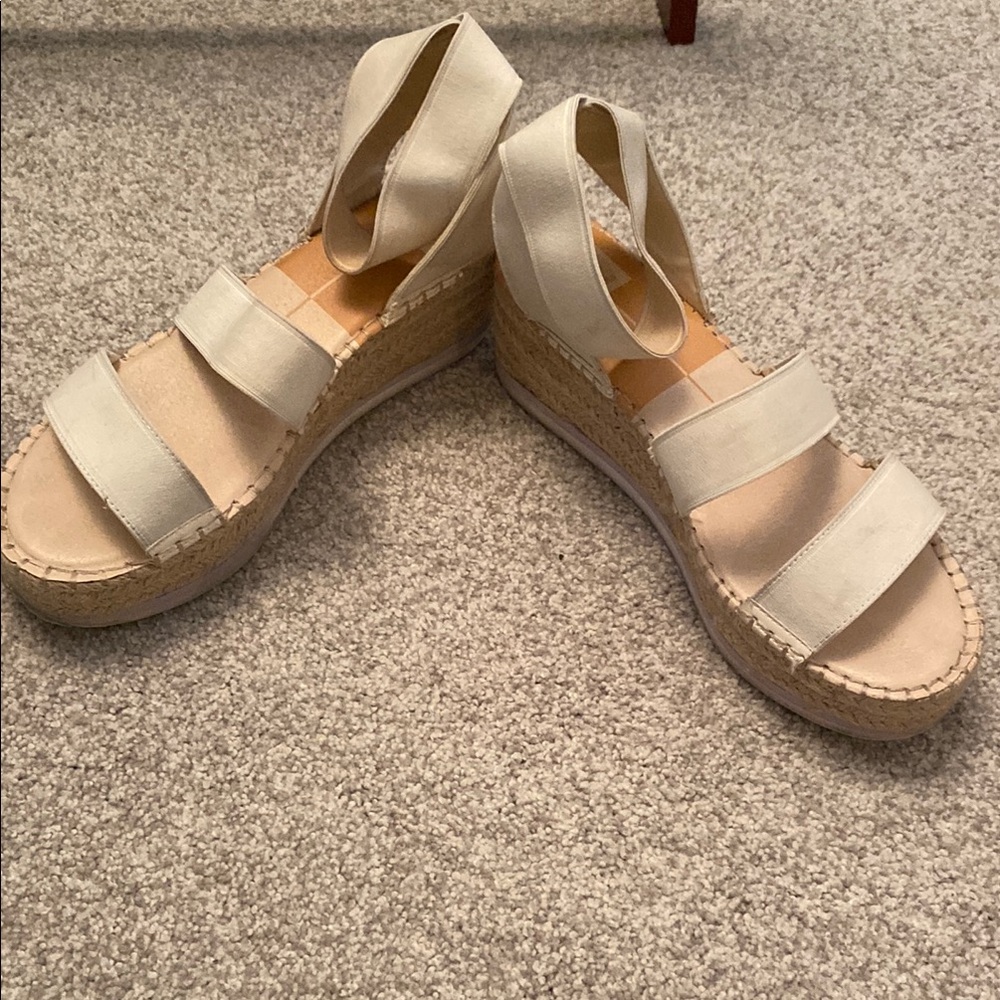 Dolce Vita Women's Cream Espadrille Sandals